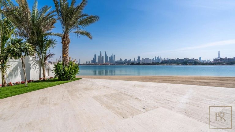 Villa Ultimate Signature - Palm Jumeirah, Dubai, UAE ultra luxury for sale For Super Rich