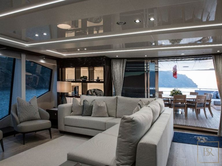 Sunseeker BERCO VOYAGER 40 Meters escape charter rental For Super Rich