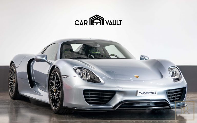 2015 Porsche 918 SPYDER Blue for sale For Super Rich